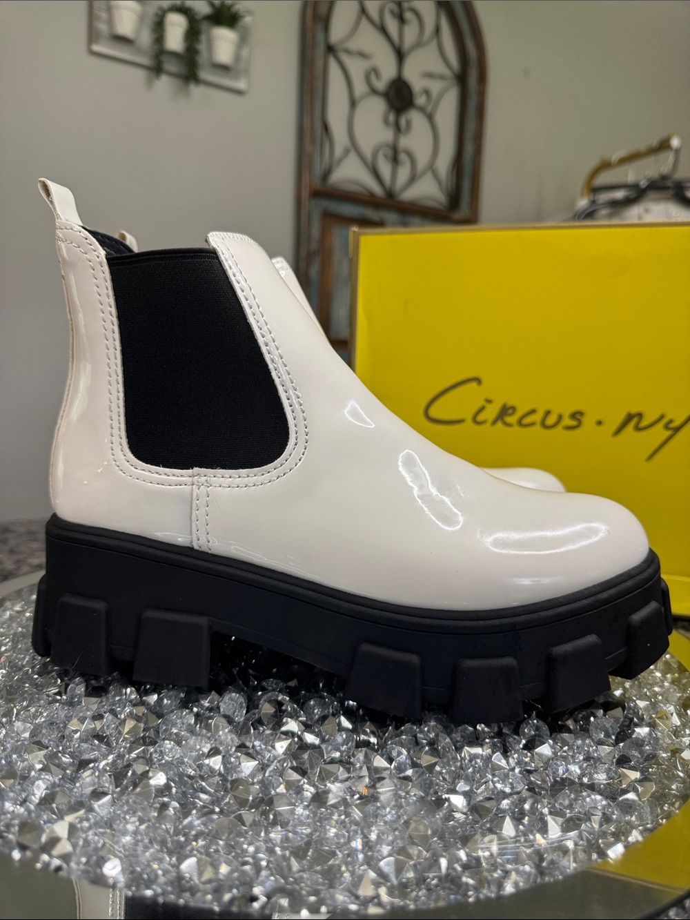 Circus by Sam Edelman White Patent Chelsea Lug Bootie with Black Sole NEW 9